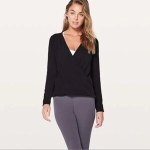 Lululemon Full Freedom Long Sleeve Yoga Wrap Top‎ 8